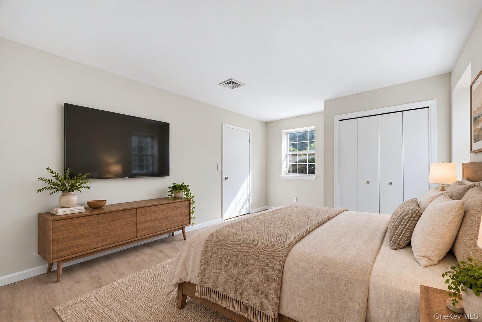 1175 Washington Green Property Photo 14