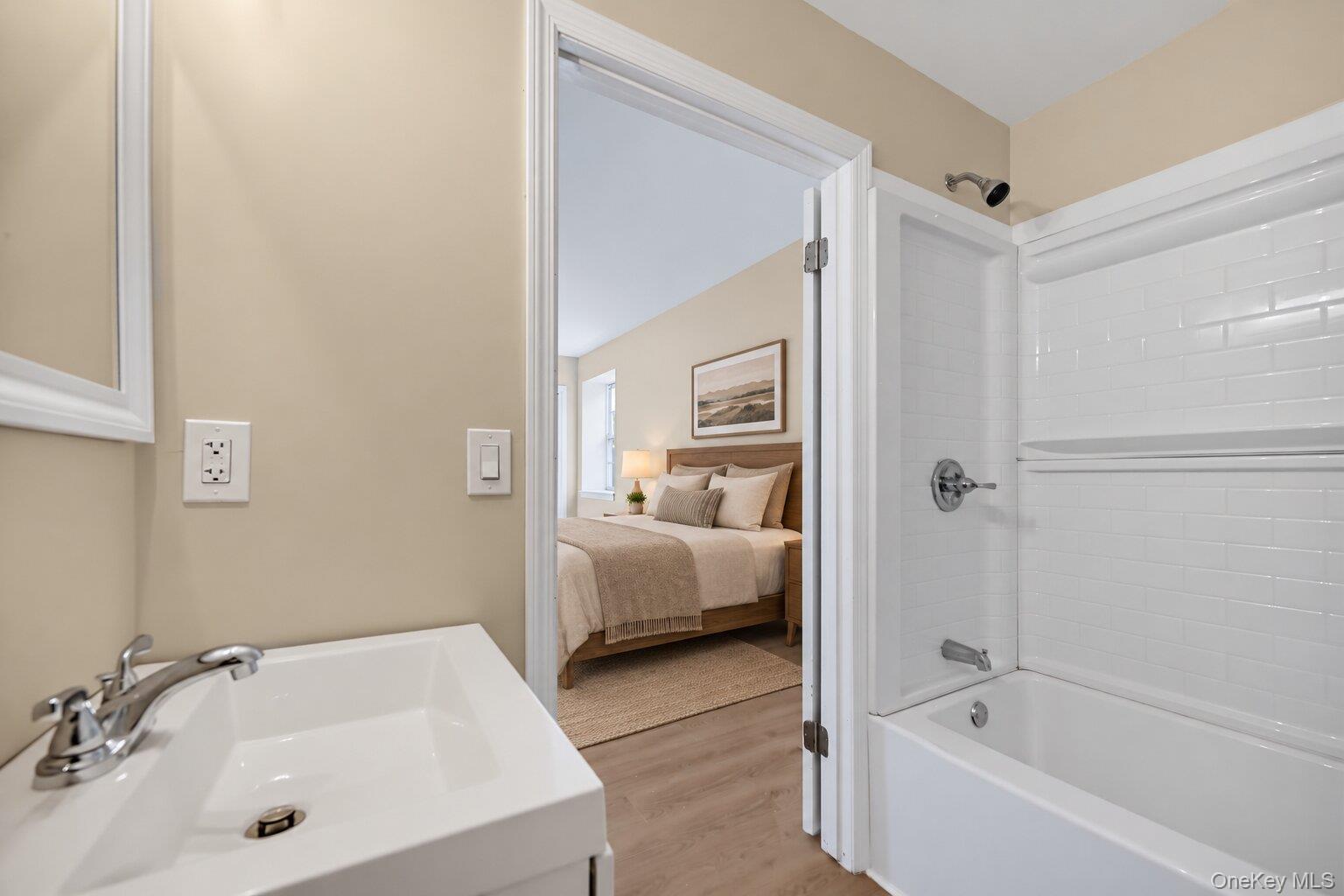 1175 Washington Green Property Photo 15