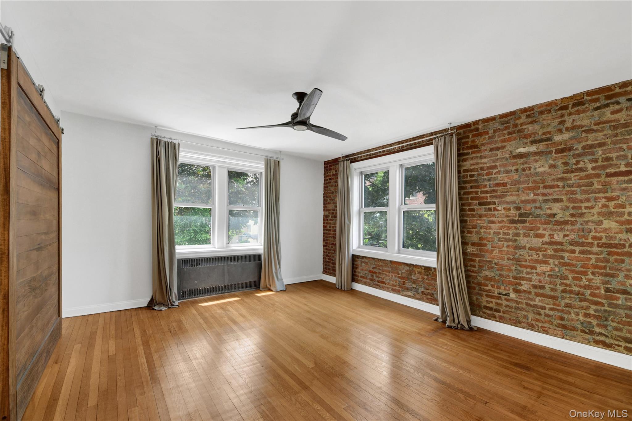 300 Main Street 2a Property Photo 5