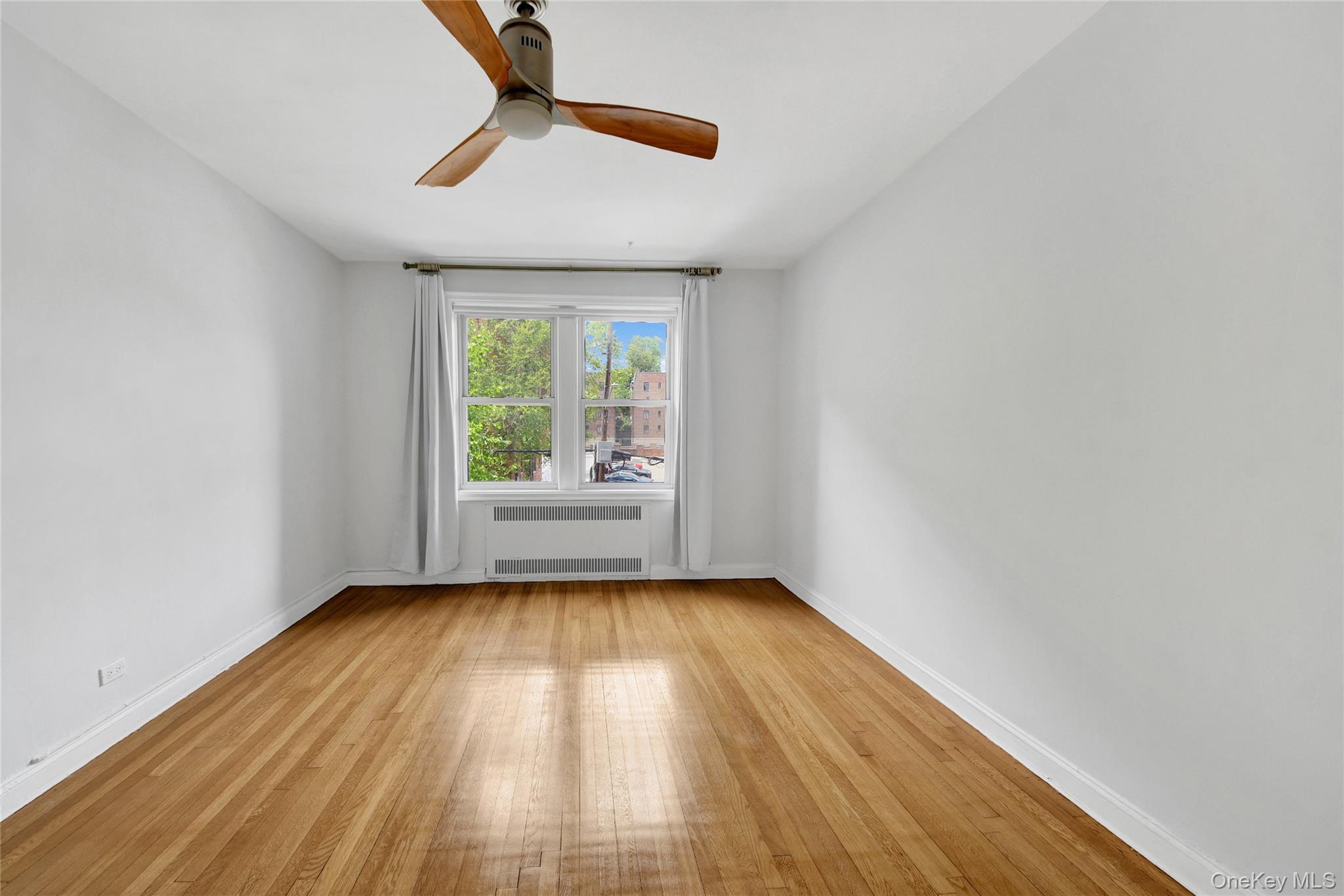 300 Main Street 2a Property Photo 8
