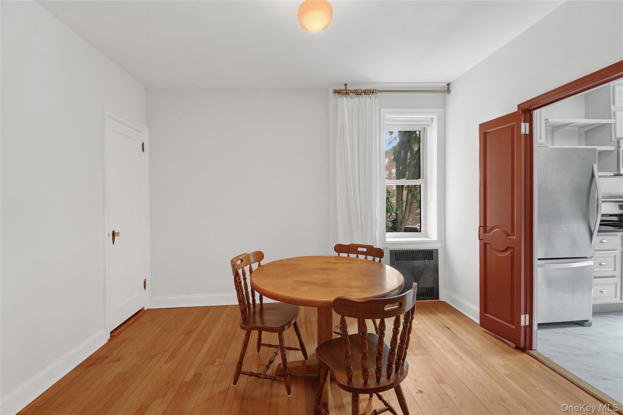 300 Main Street 2a Property Photo 11