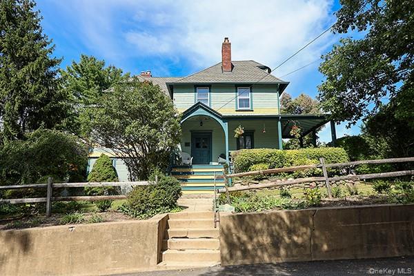 332 Franklin Avenue C Property Photo 1