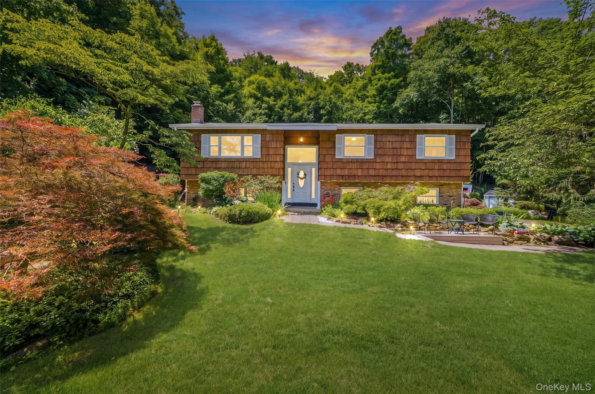 45 Lakeview Avenue Property Photo 3