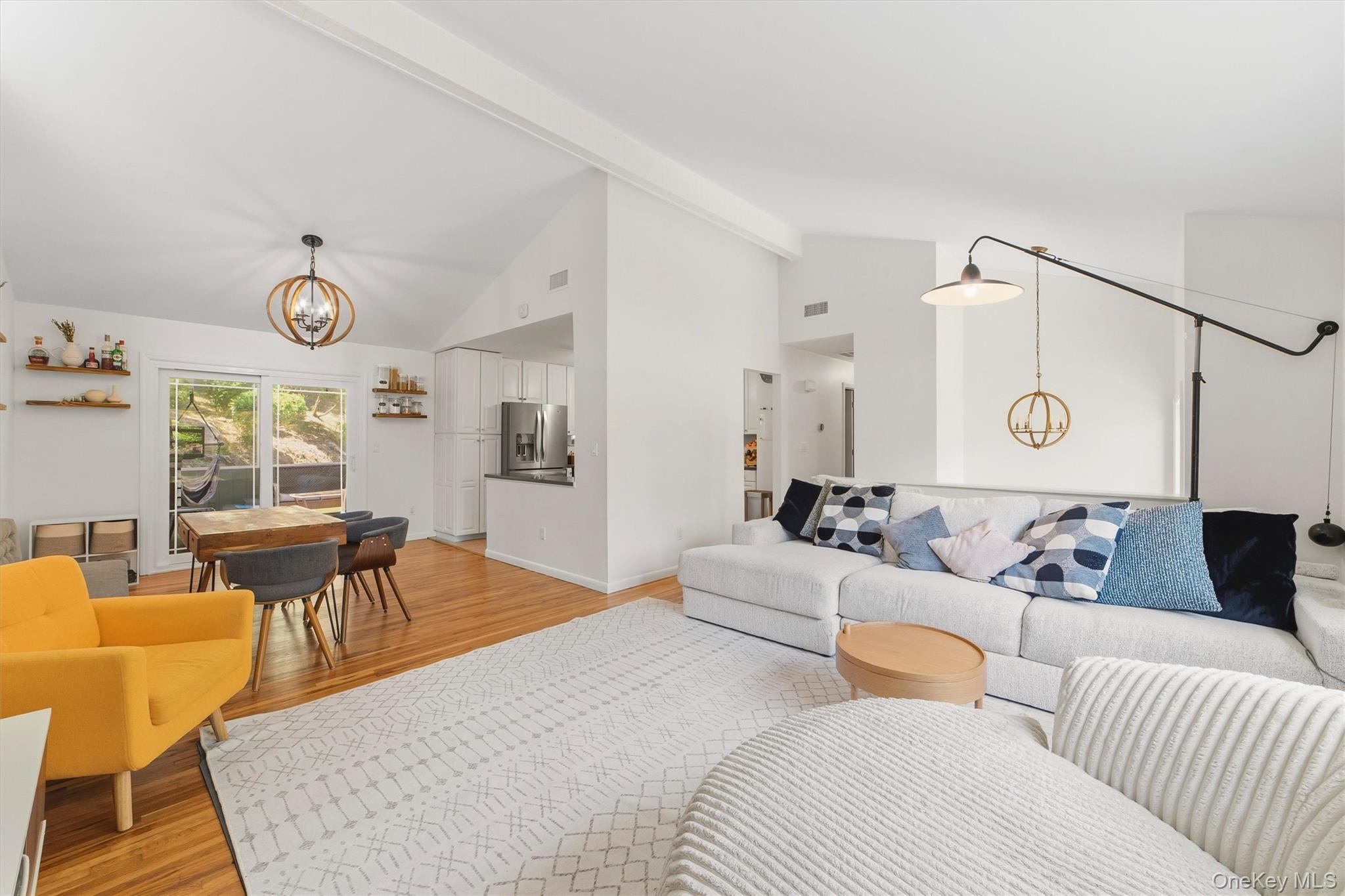 45 Lakeview Avenue Property Photo 8