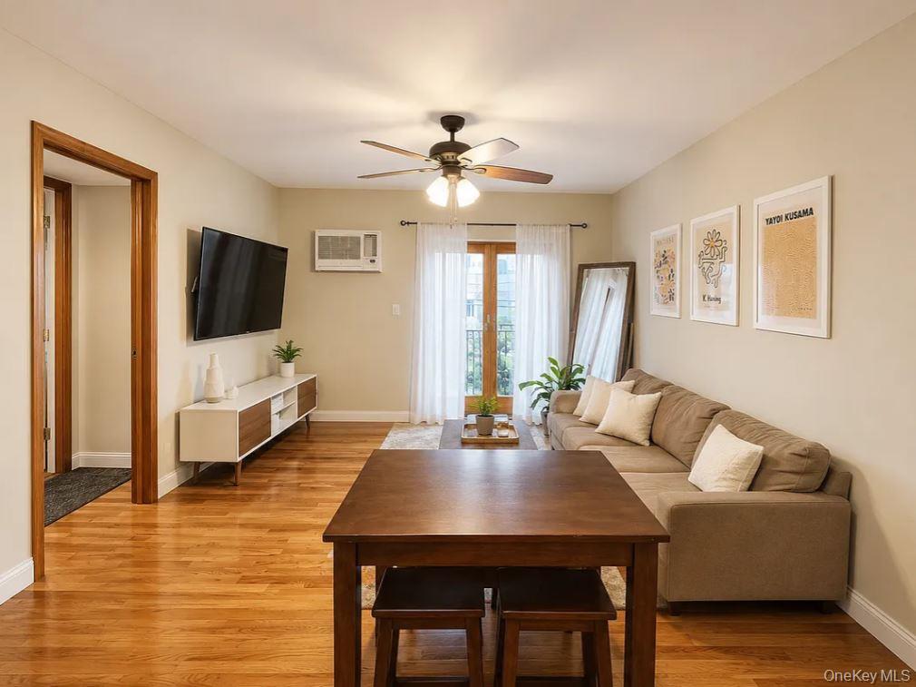3018 23rd Street Property Photo 4