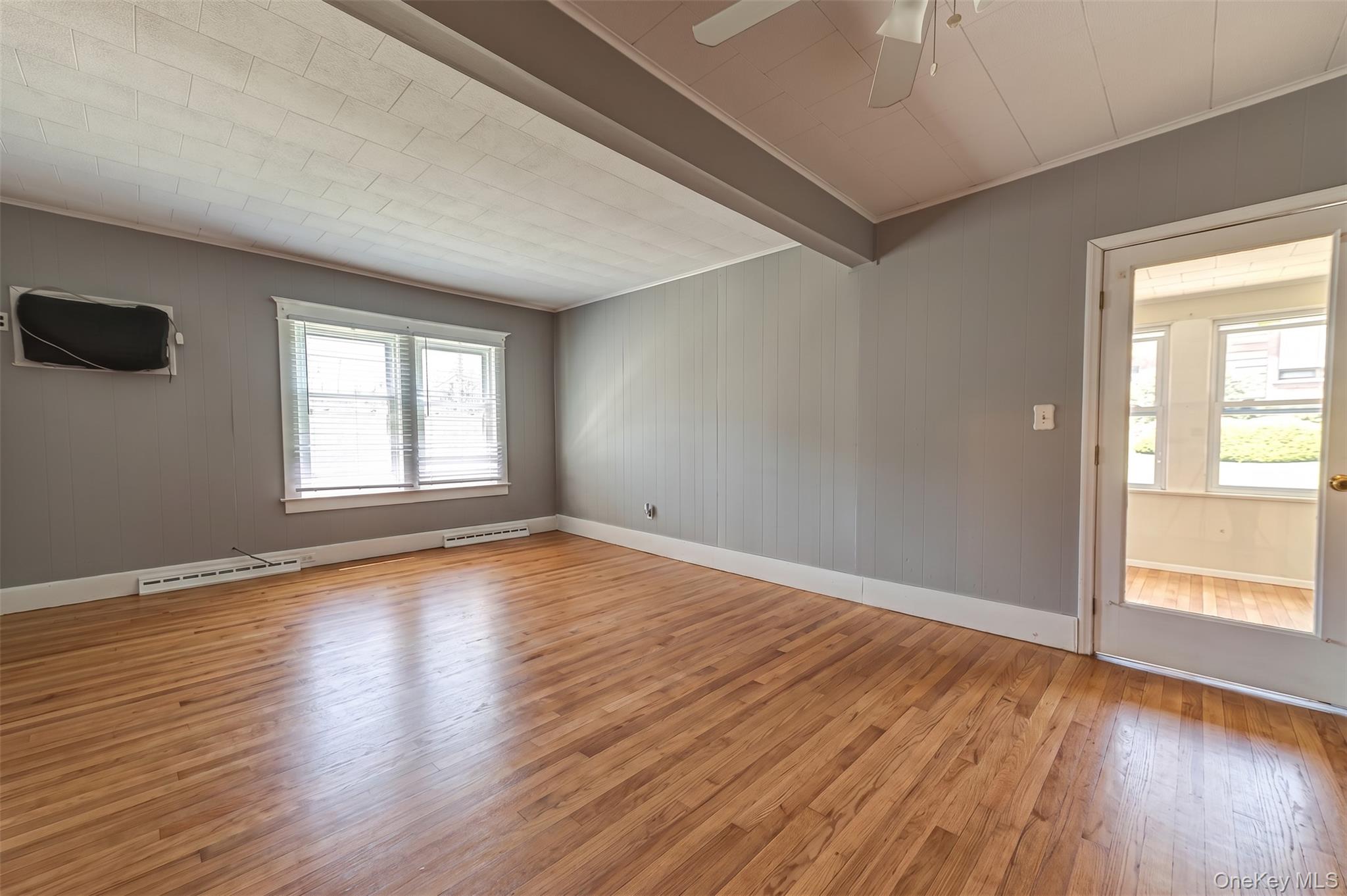 129 Bay Avenue Property Photo 6
