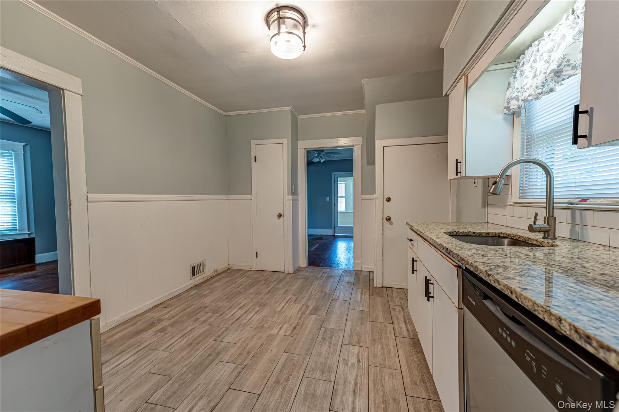129 Bay Avenue Property Photo 13