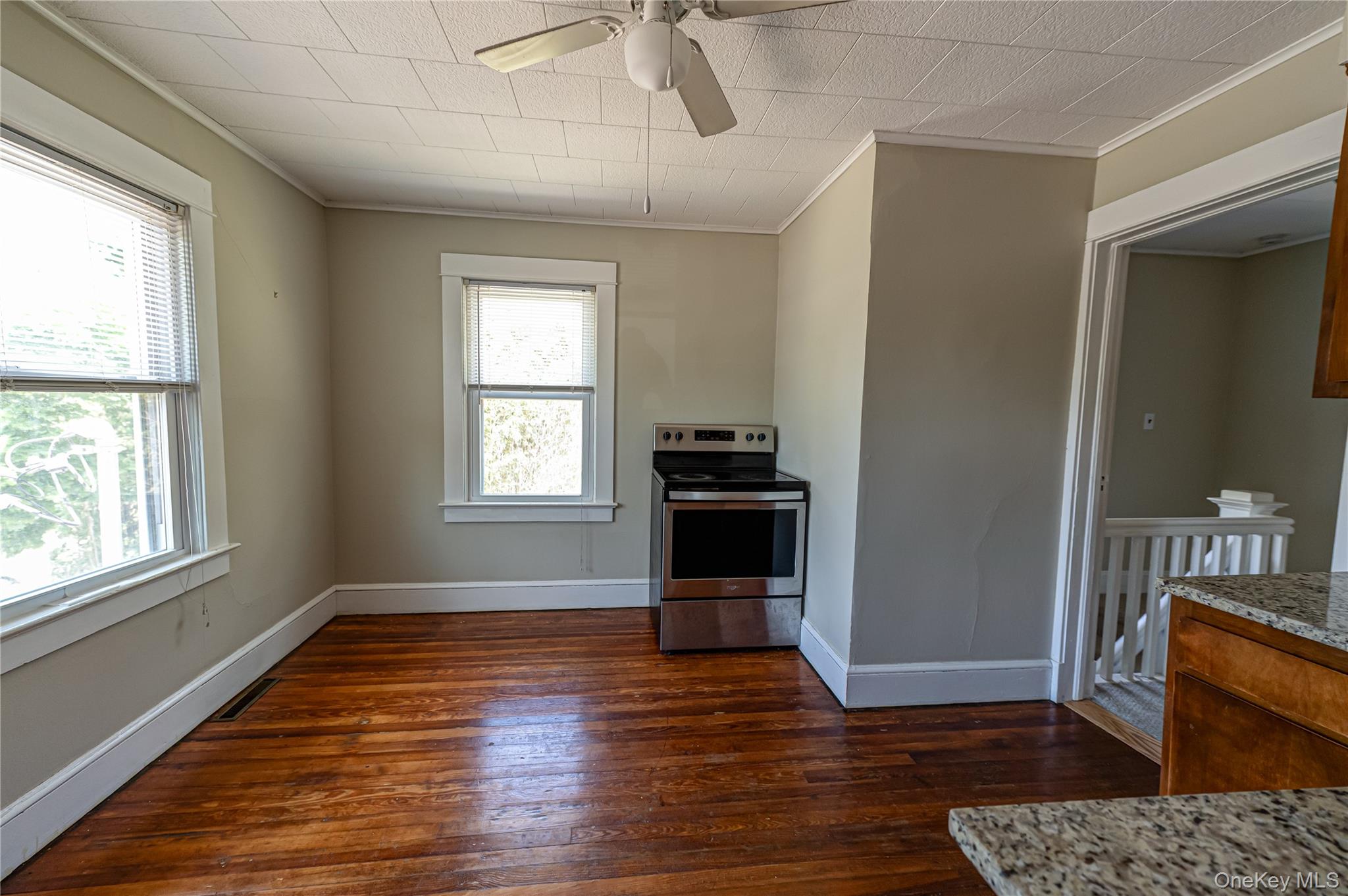 129 Bay Avenue Property Photo 19