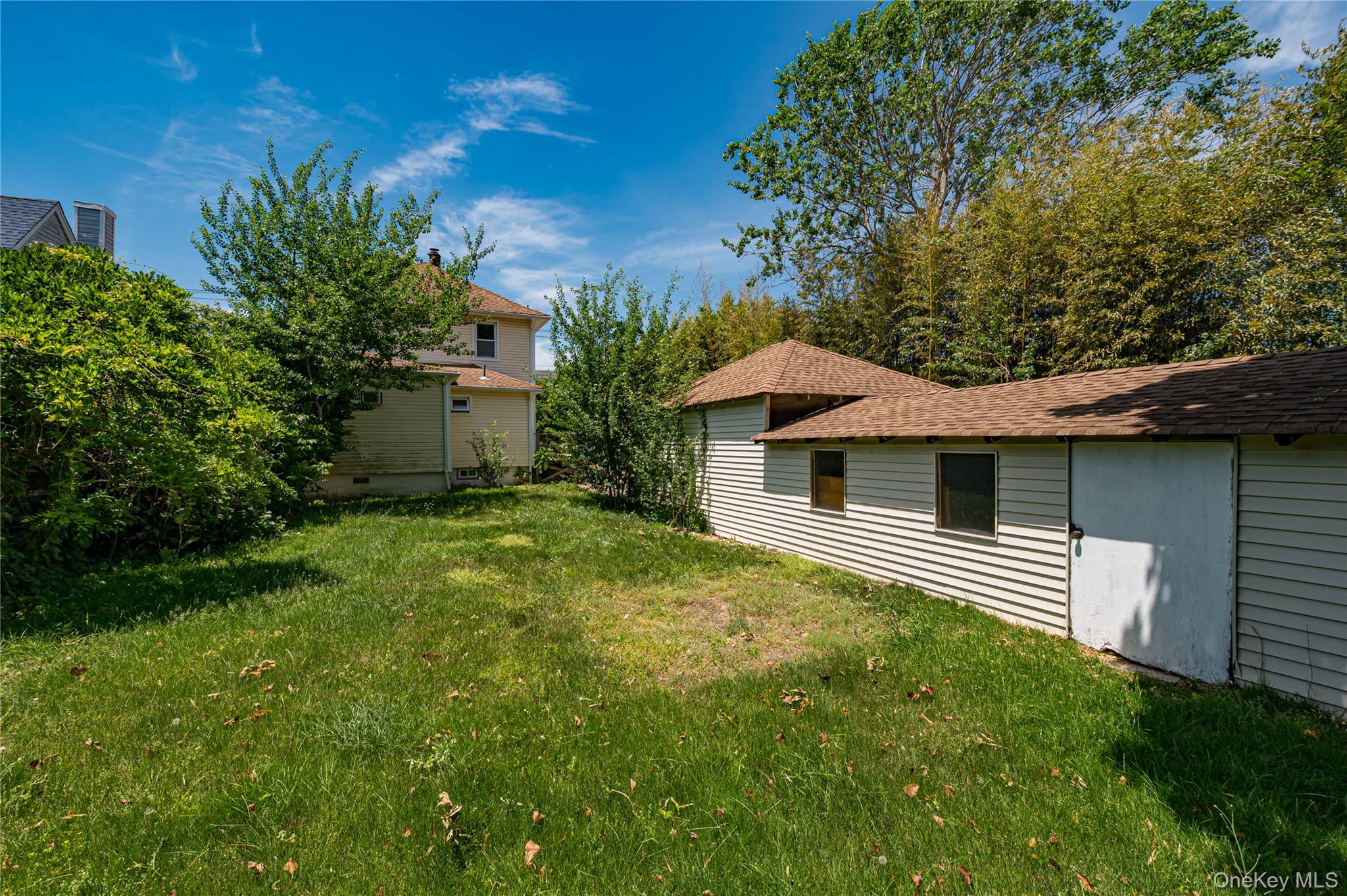 129 Bay Avenue Property Photo 22