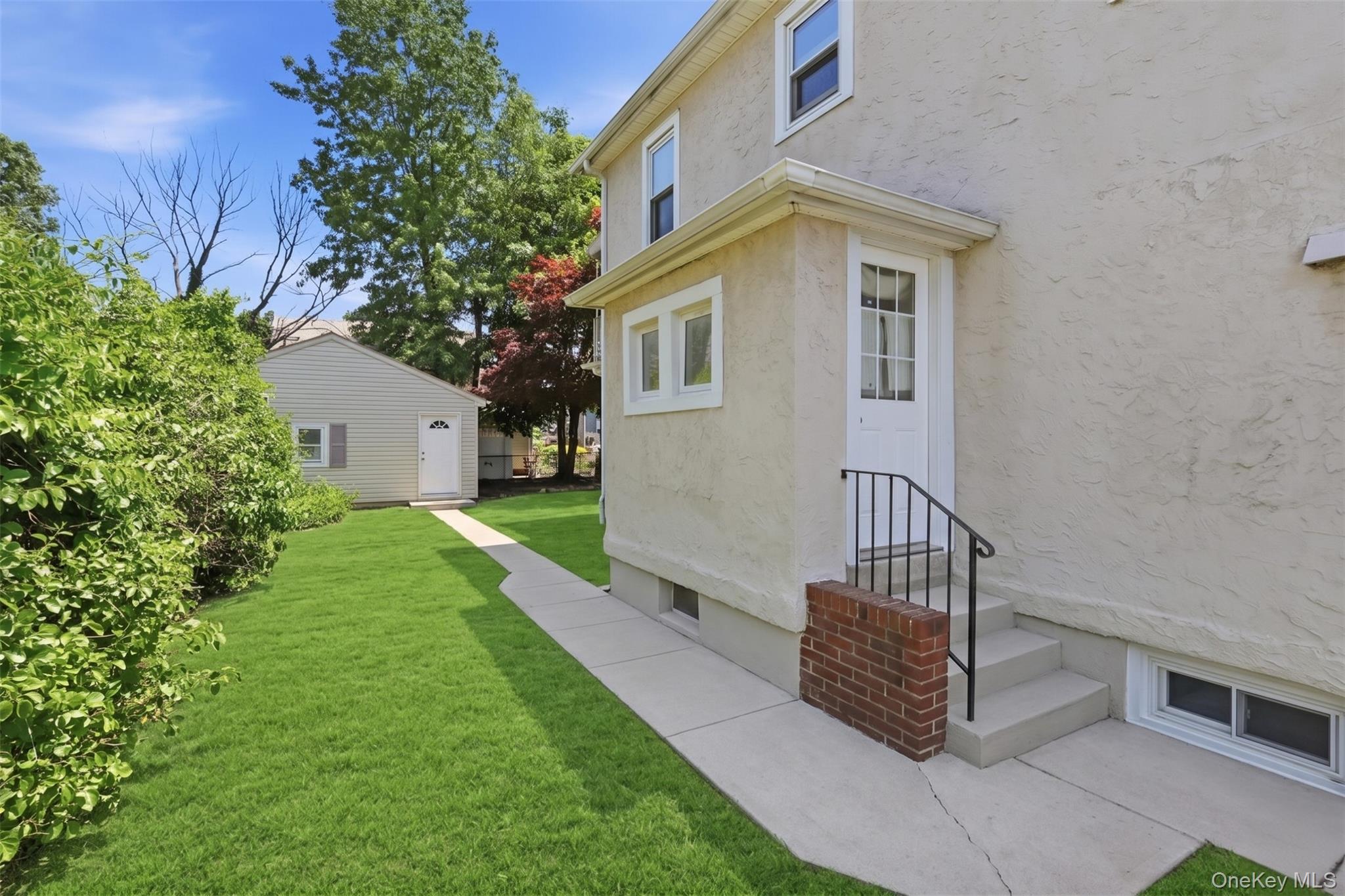 1 Moore Avenue Property Photo 21