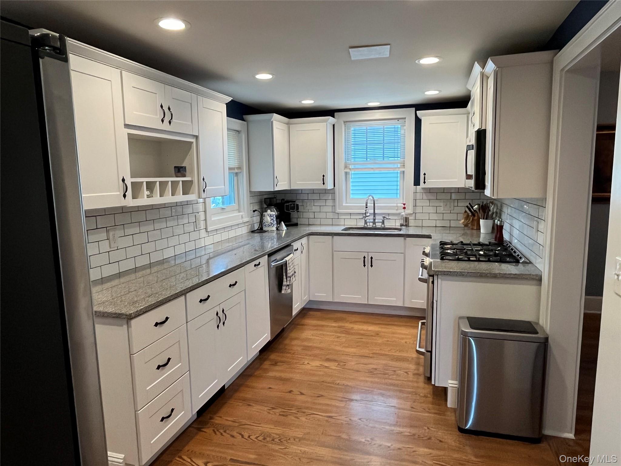 10 Vine Street Property Photo 7