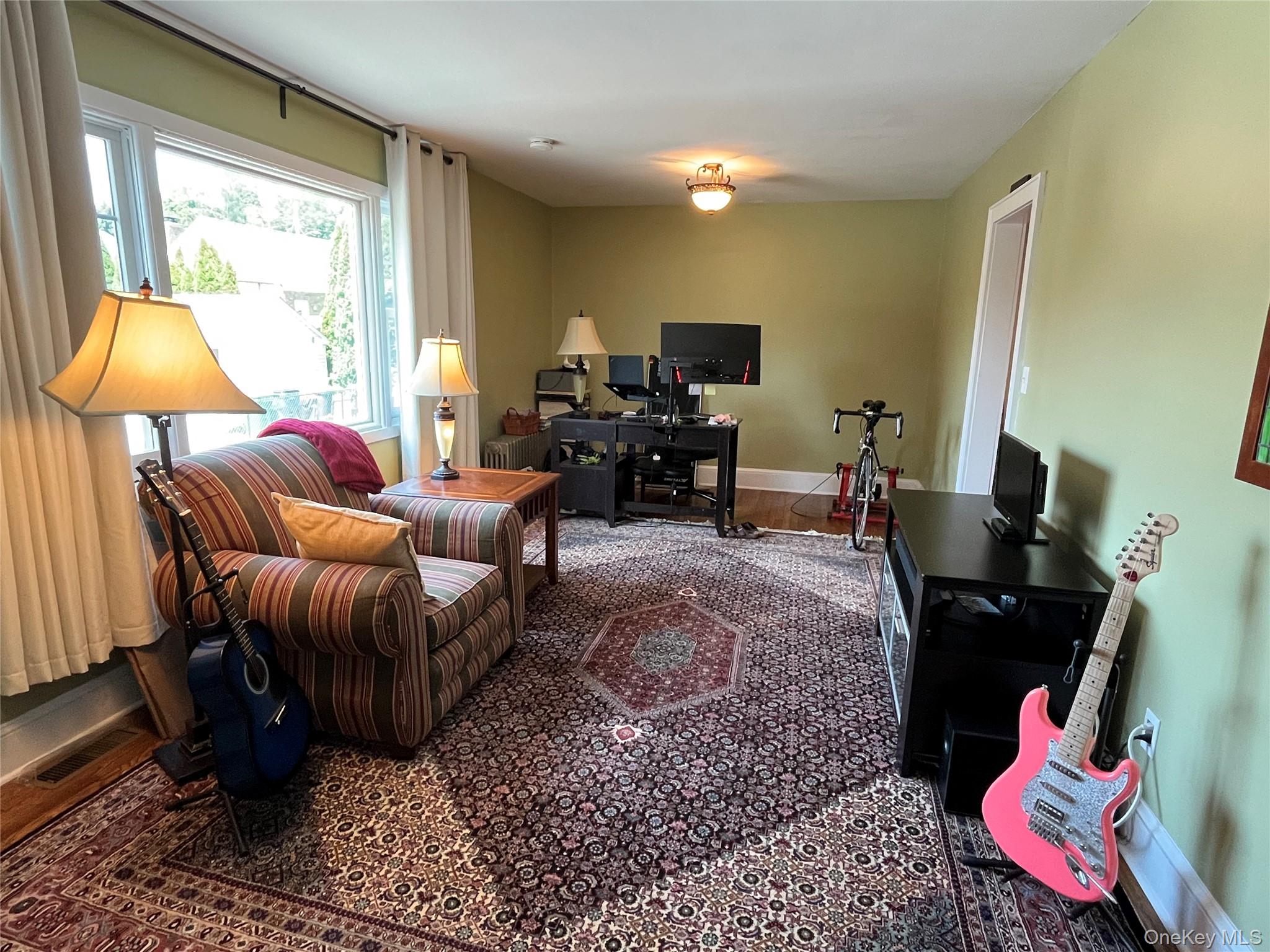 10 Vine Street Property Photo 11
