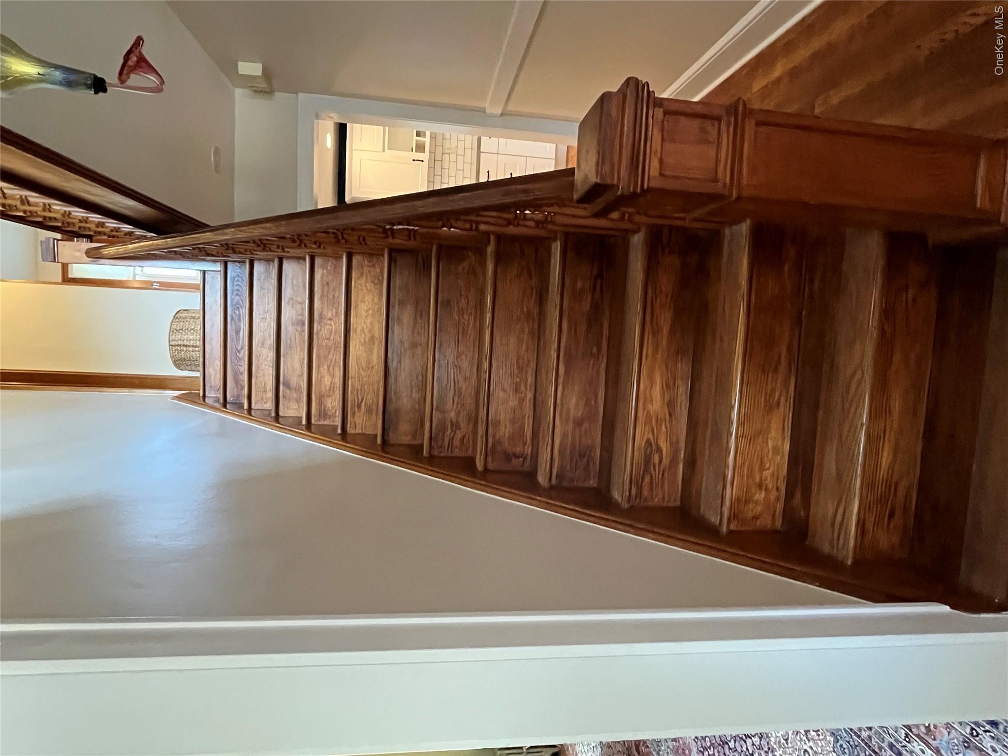 10 Vine Street Property Photo 13
