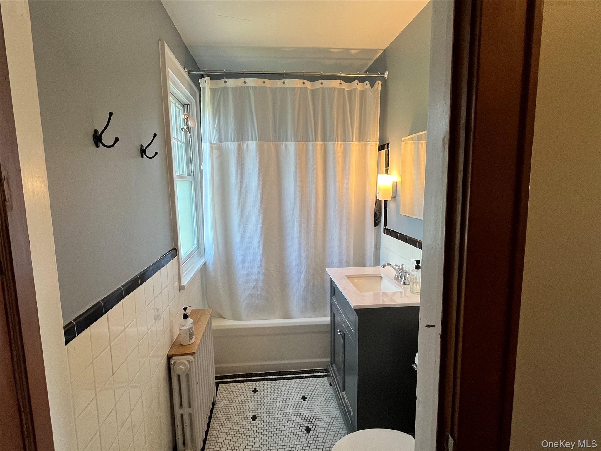 10 Vine Street Property Photo 19