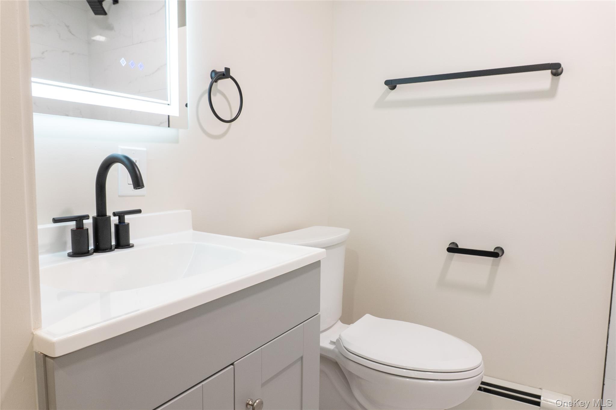 64 Lincoln Avenue Property Photo 15