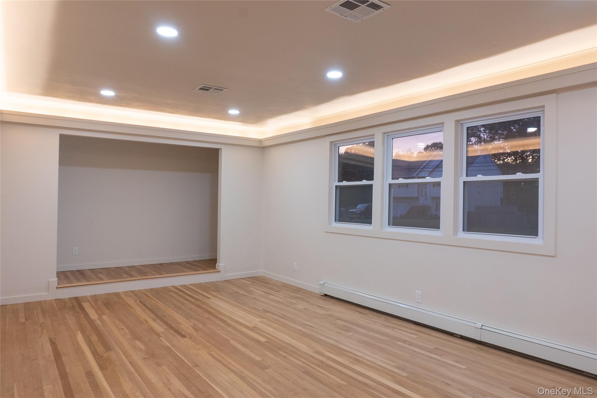 64 Lincoln Avenue Property Photo 32