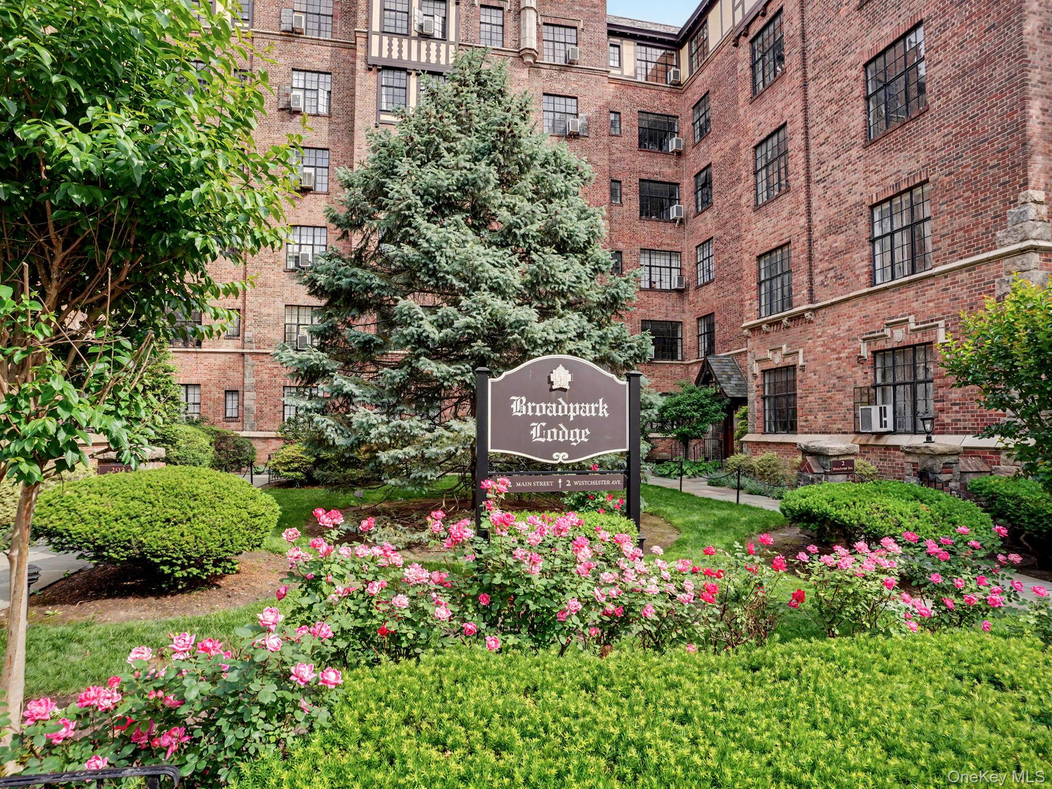 2 Westchester Avenue 4J Property Photo 1