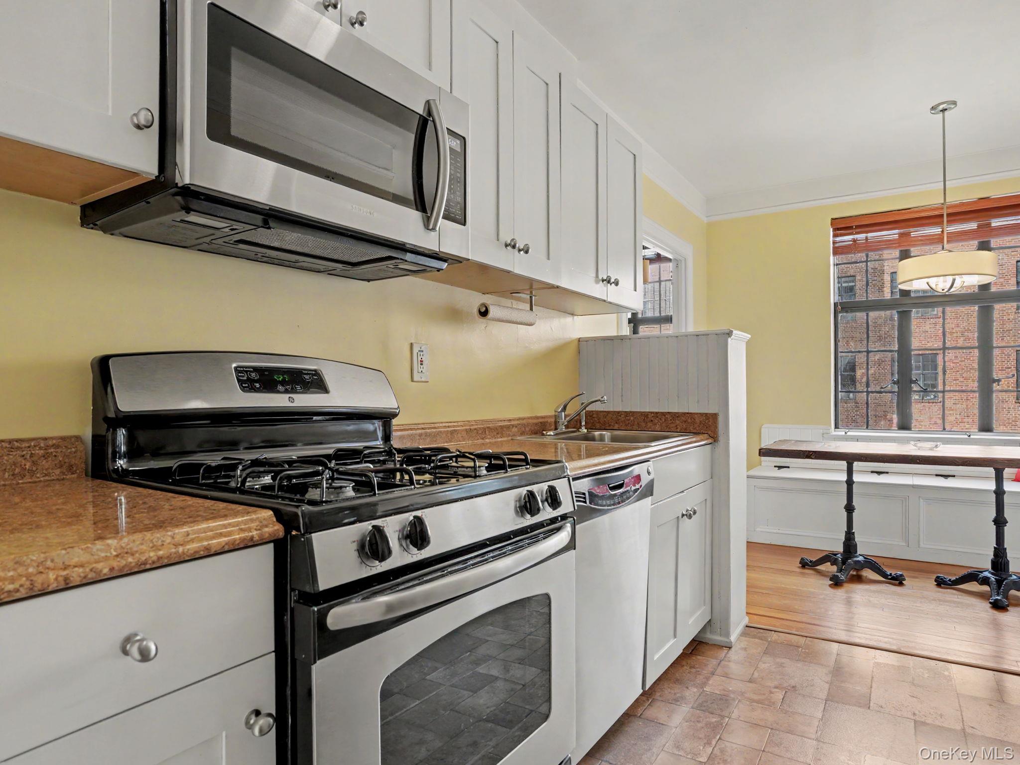 2 Westchester Avenue 4j Property Photo 9