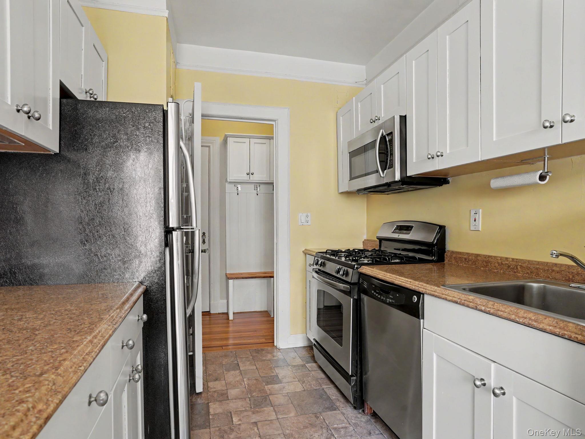 2 Westchester Avenue 4j Property Photo 10