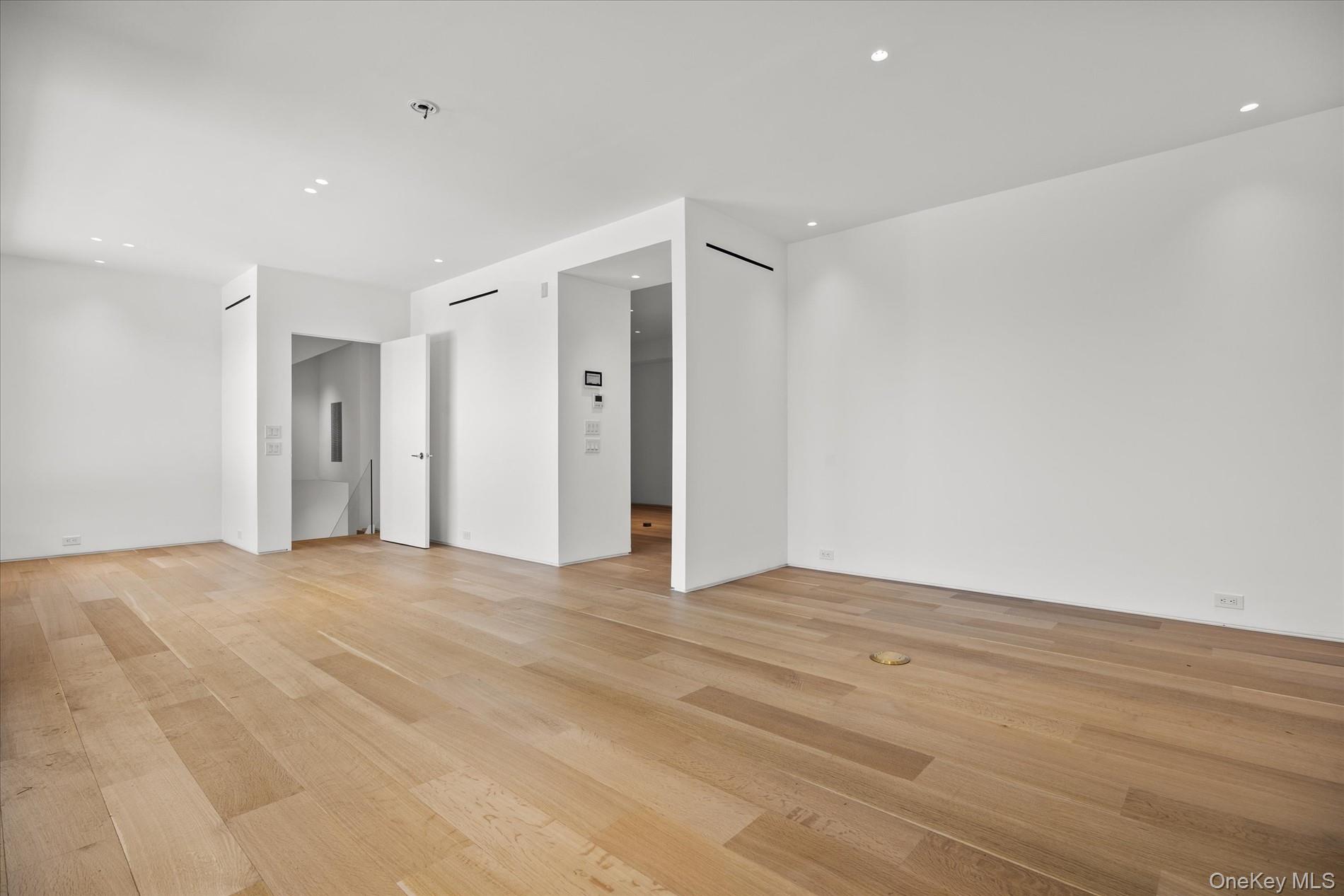 1 Foxwood Road Property Photo 21