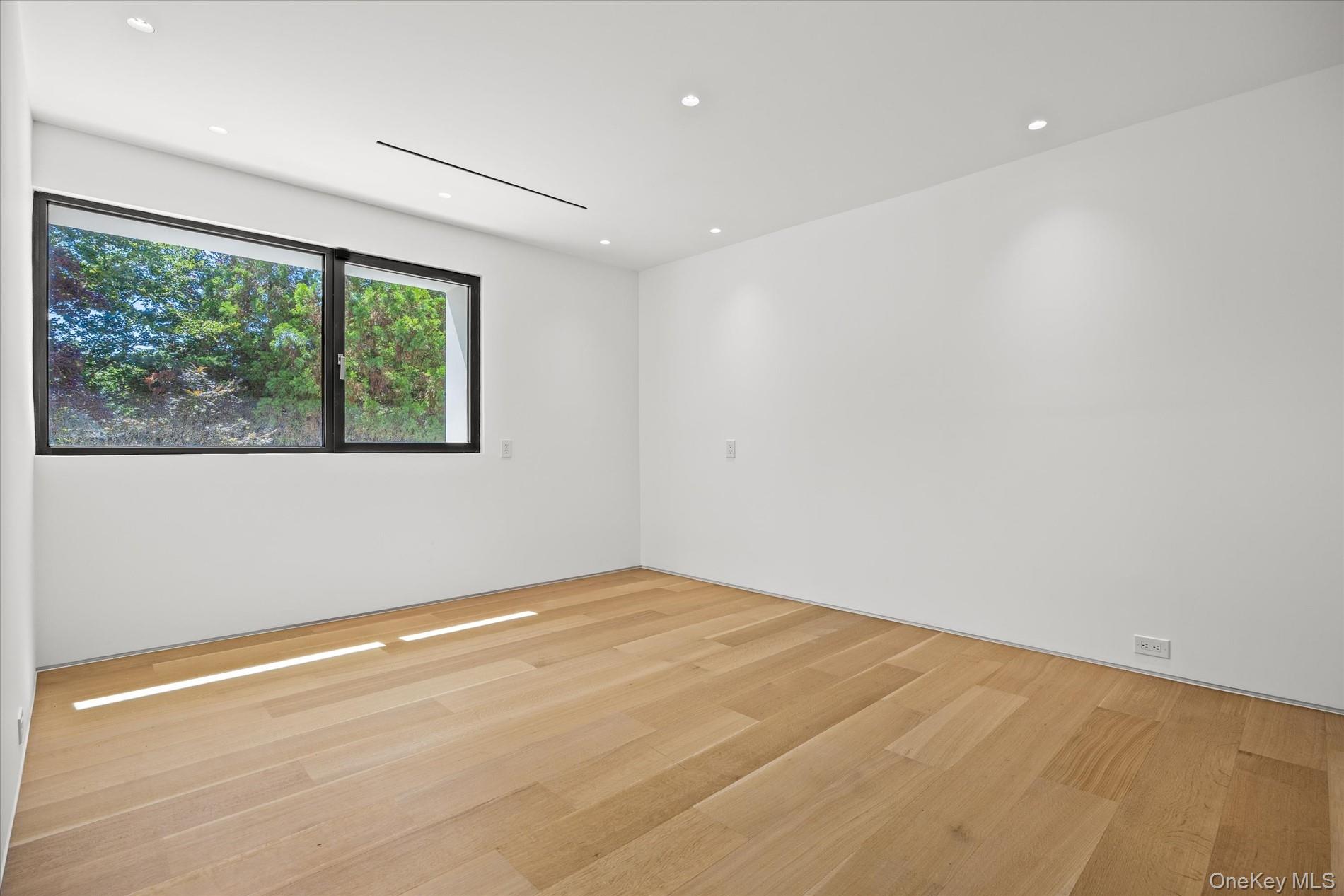 1 Foxwood Road Property Photo 32