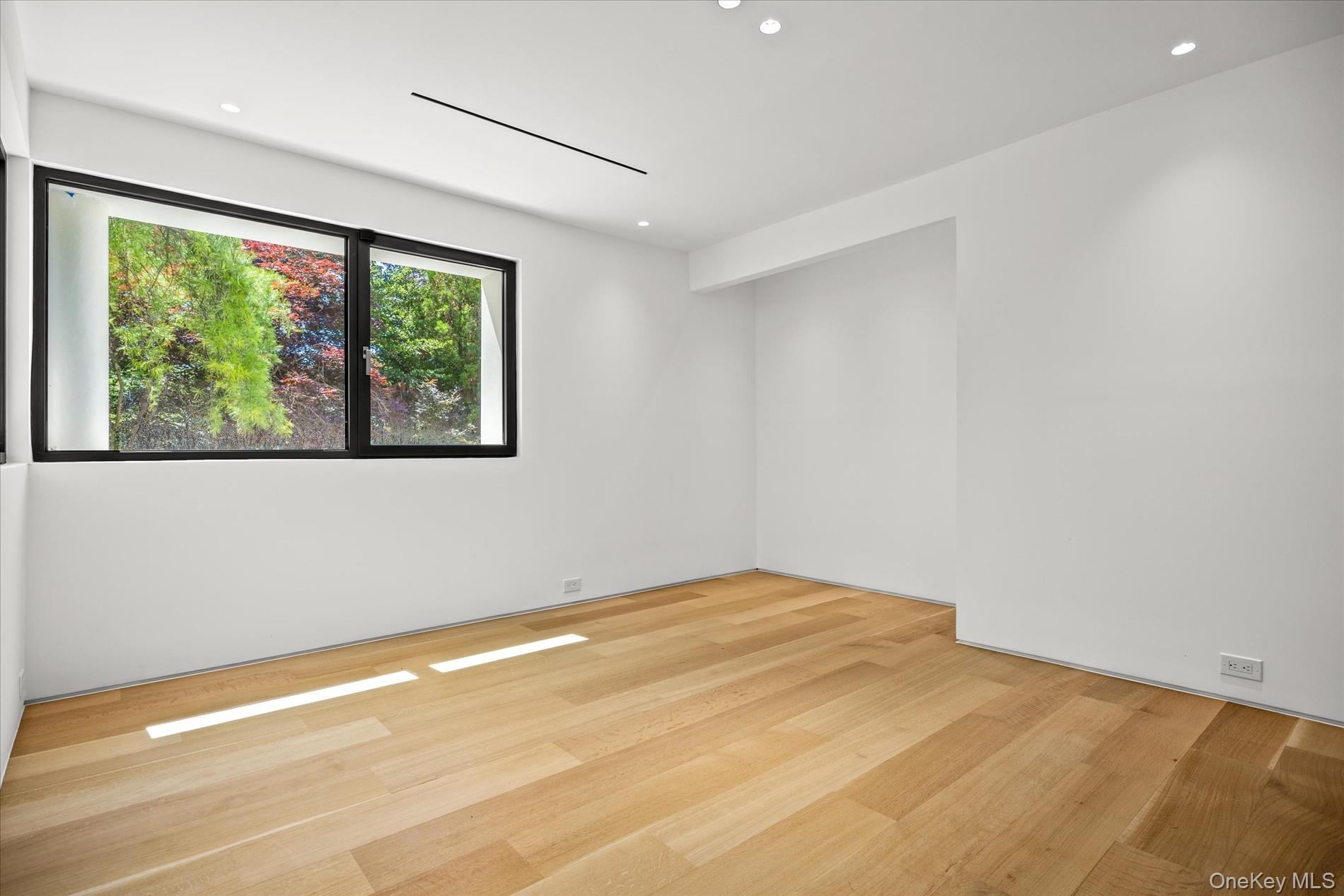 1 Foxwood Road Property Photo 36