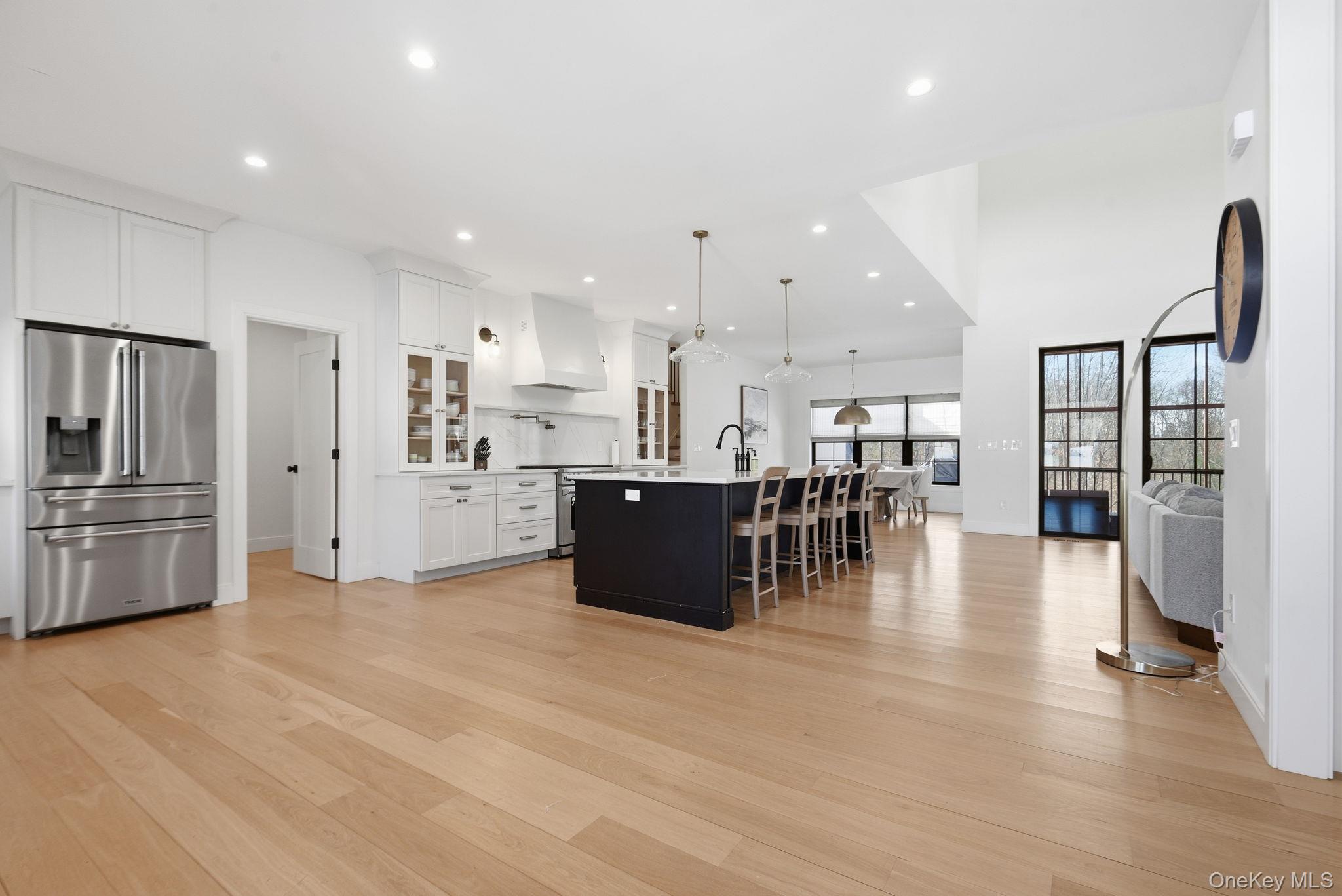 6 Conifer Court Property Photo 5
