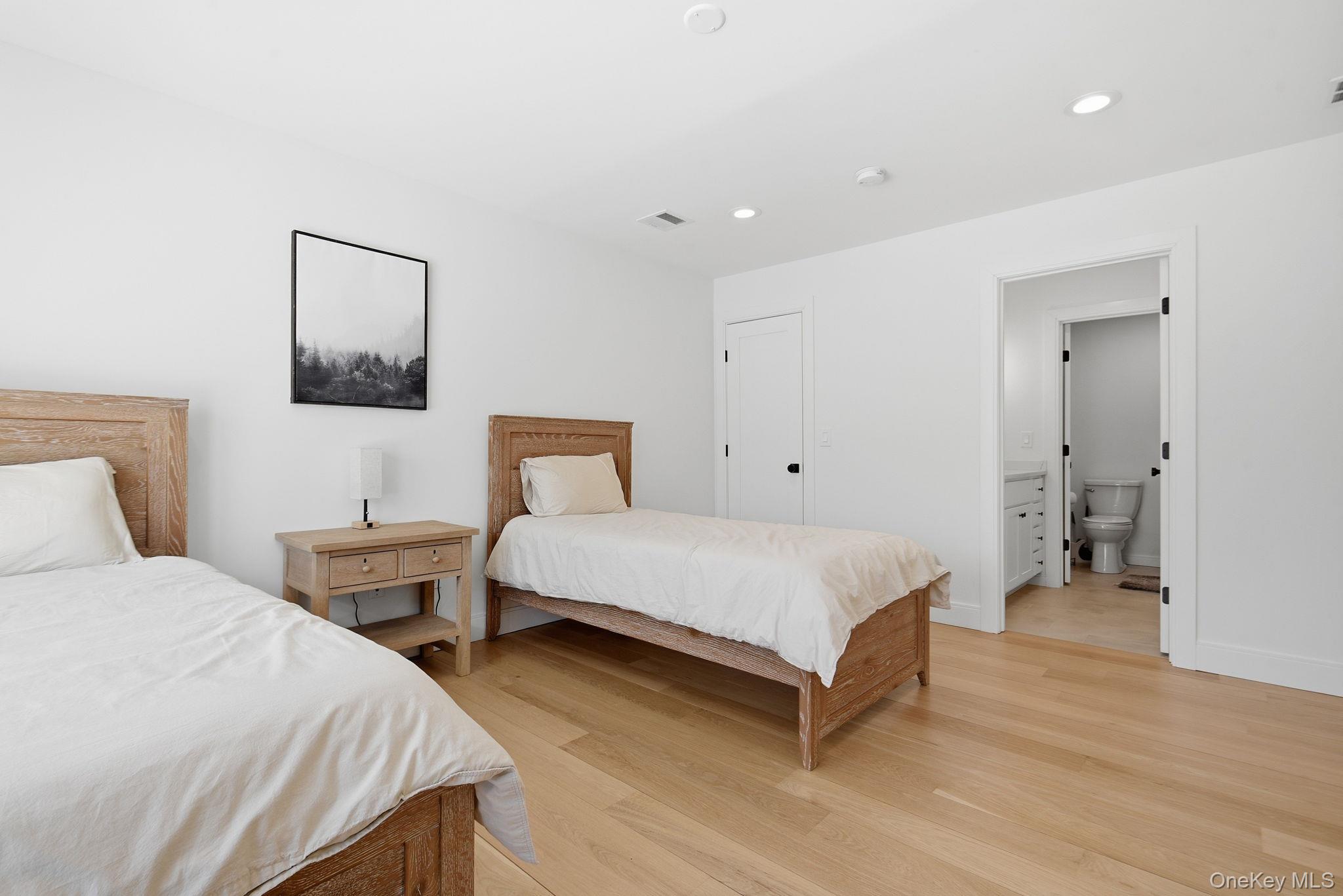 6 Conifer Court Property Photo 33