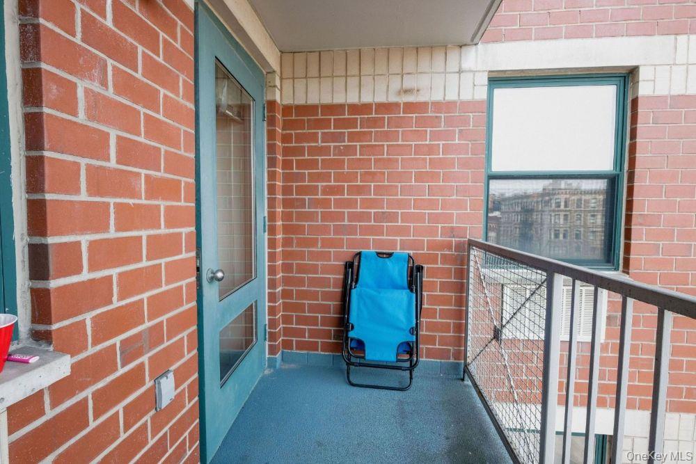 1919 Madison Avenue 702 Property Photo 14
