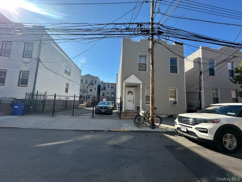 25-44 22 Street Property Photo 1
