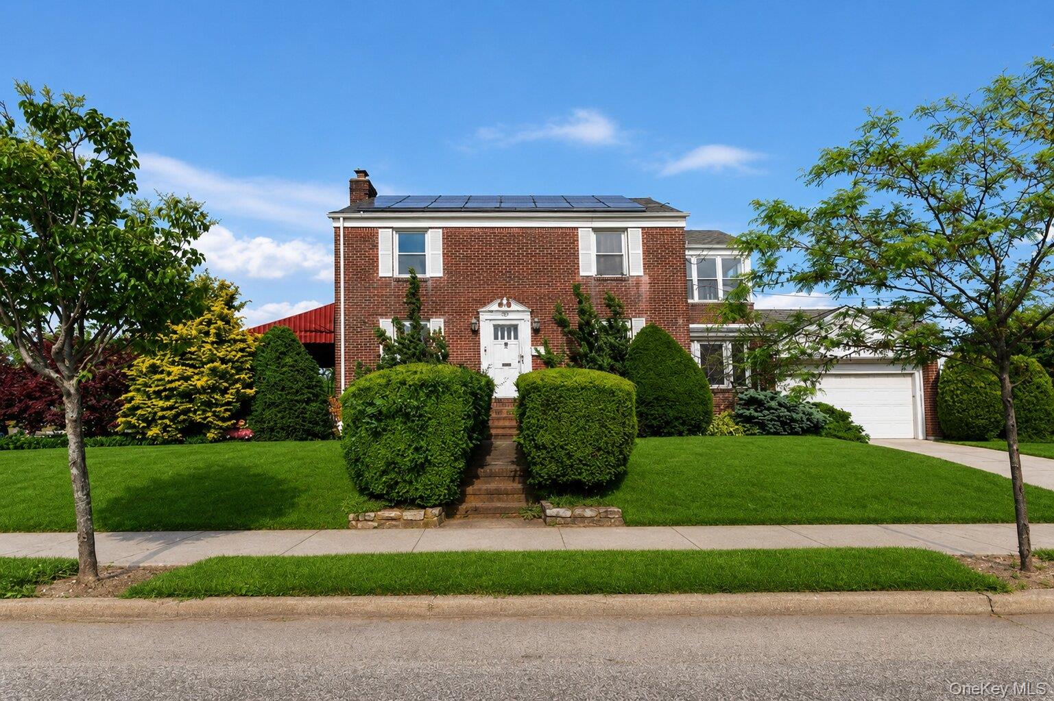 530 Washington Boulevard Property Photo 1
