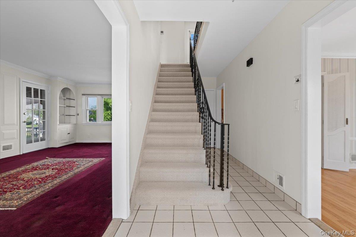 530 Washington Boulevard Property Photo 4