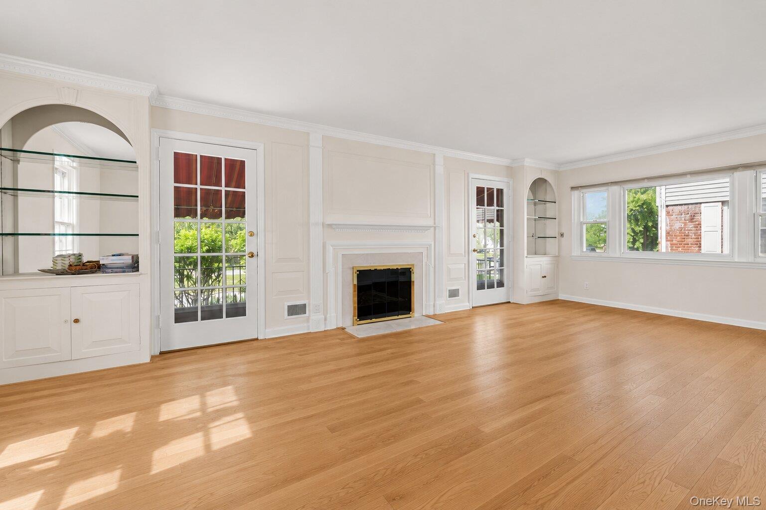 530 Washington Boulevard Property Photo 7