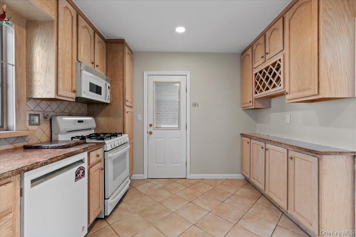 530 Washington Boulevard Property Photo 18