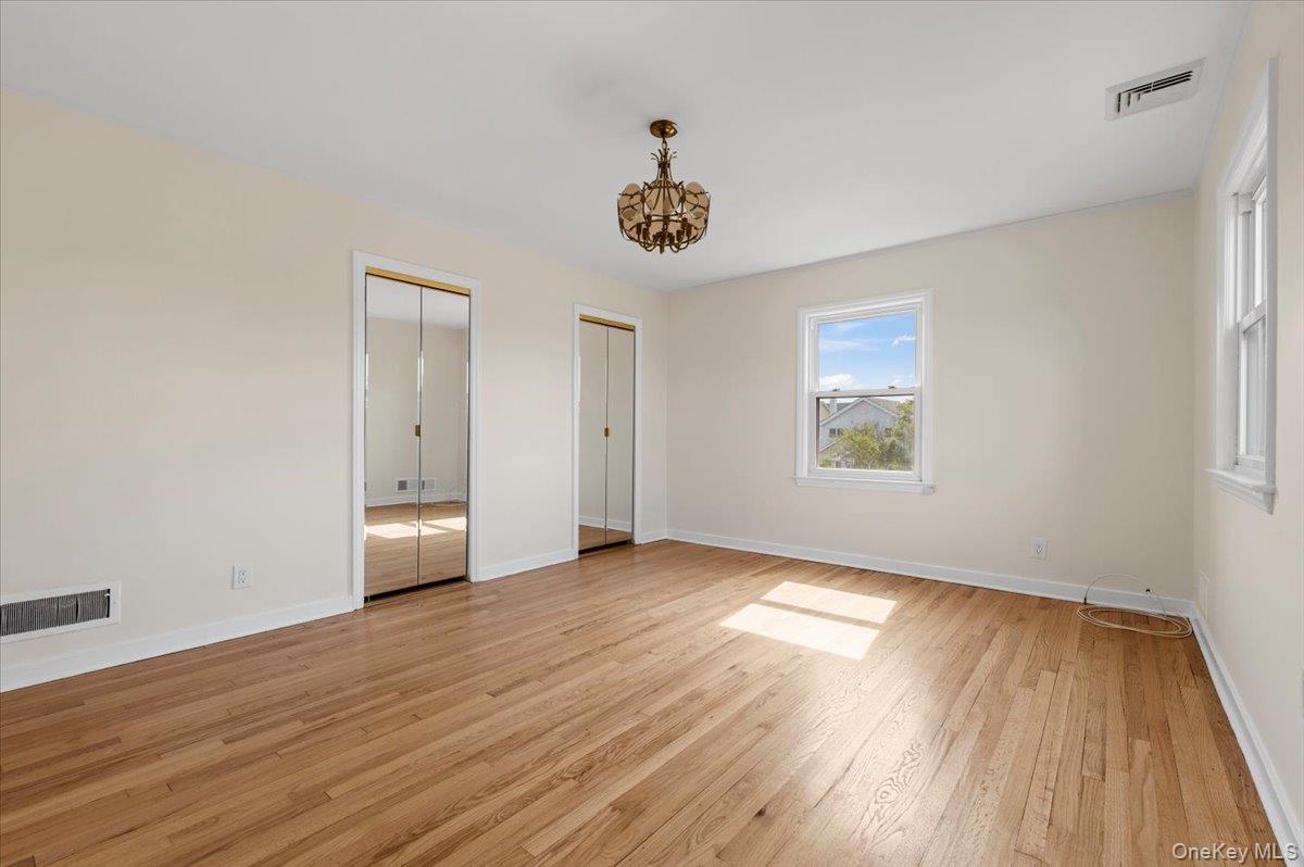 530 Washington Boulevard Property Photo 28