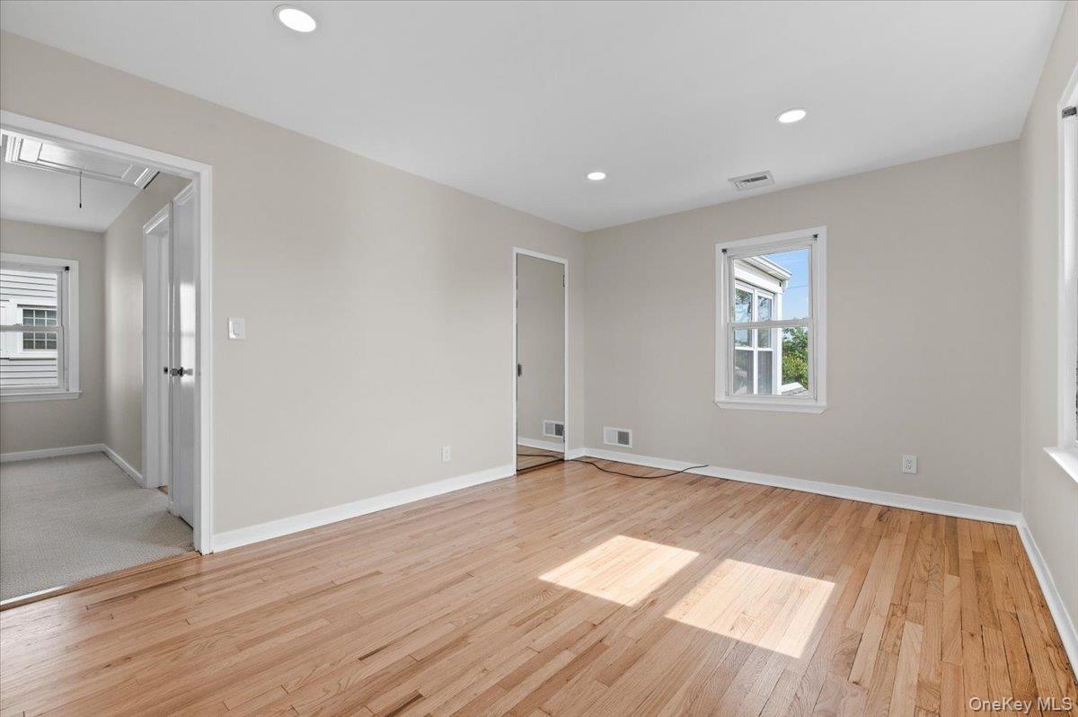530 Washington Boulevard Property Photo 32