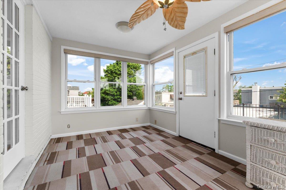 530 Washington Boulevard Property Photo 34