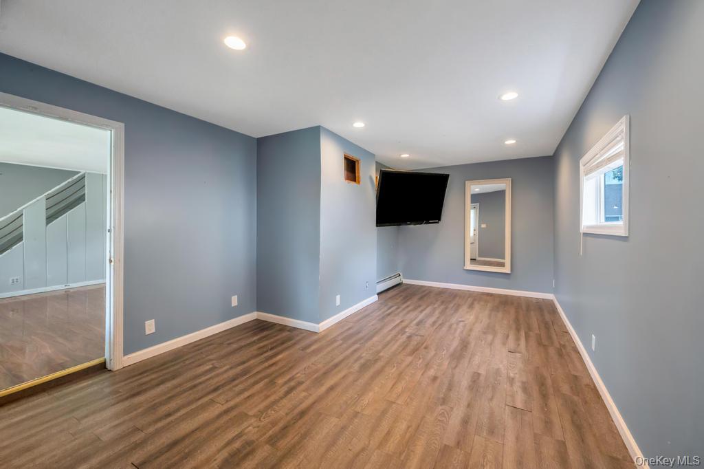 11 Wagon Lane Property Photo 8