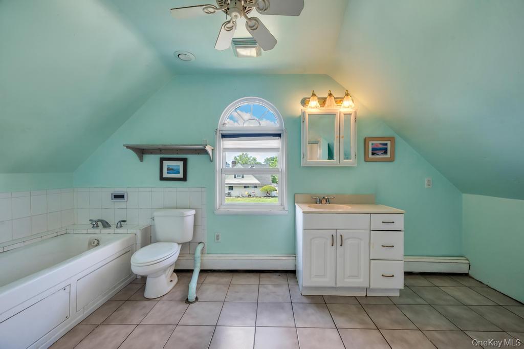 11 Wagon Lane Property Photo 17