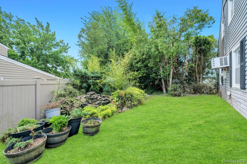 11 Wagon Lane Property Photo 20