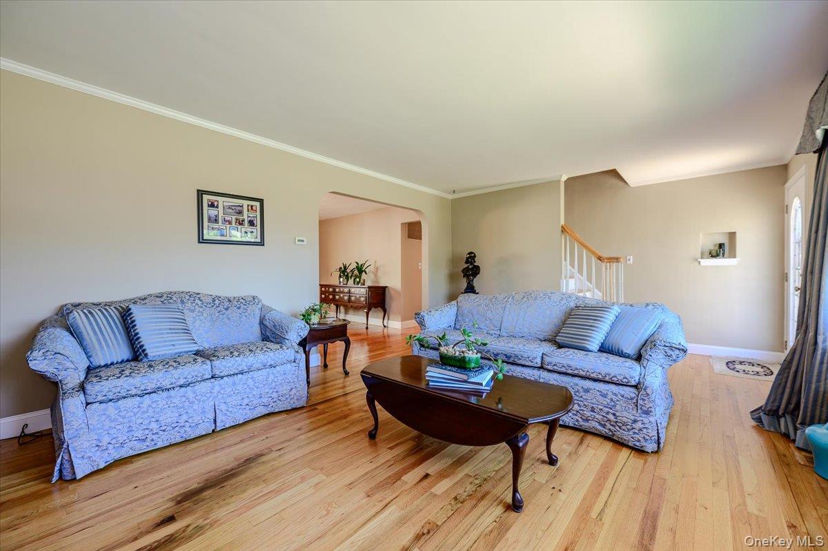 1401 Herzel Boulevard Property Photo 6