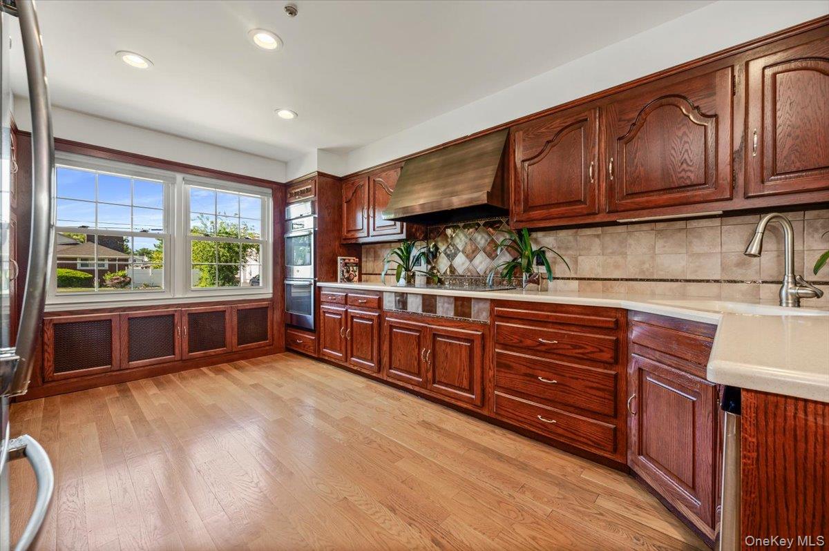 1401 Herzel Boulevard Property Photo 11