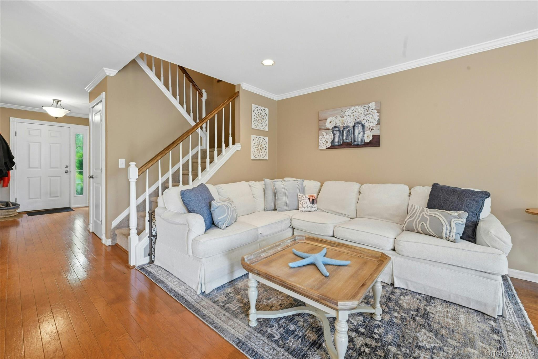 323 Erik Drive Property Photo 8