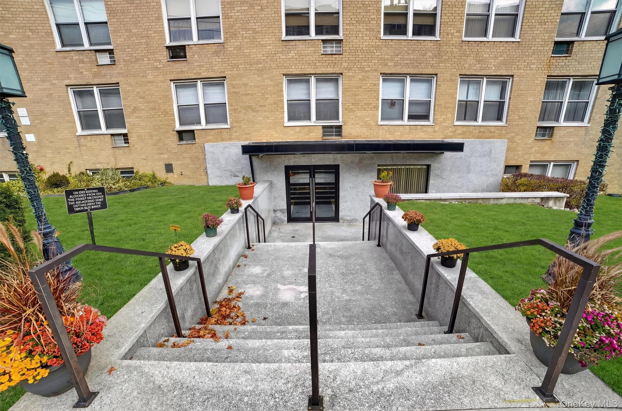 377 Westchester Avenue 1n Property Photo 3