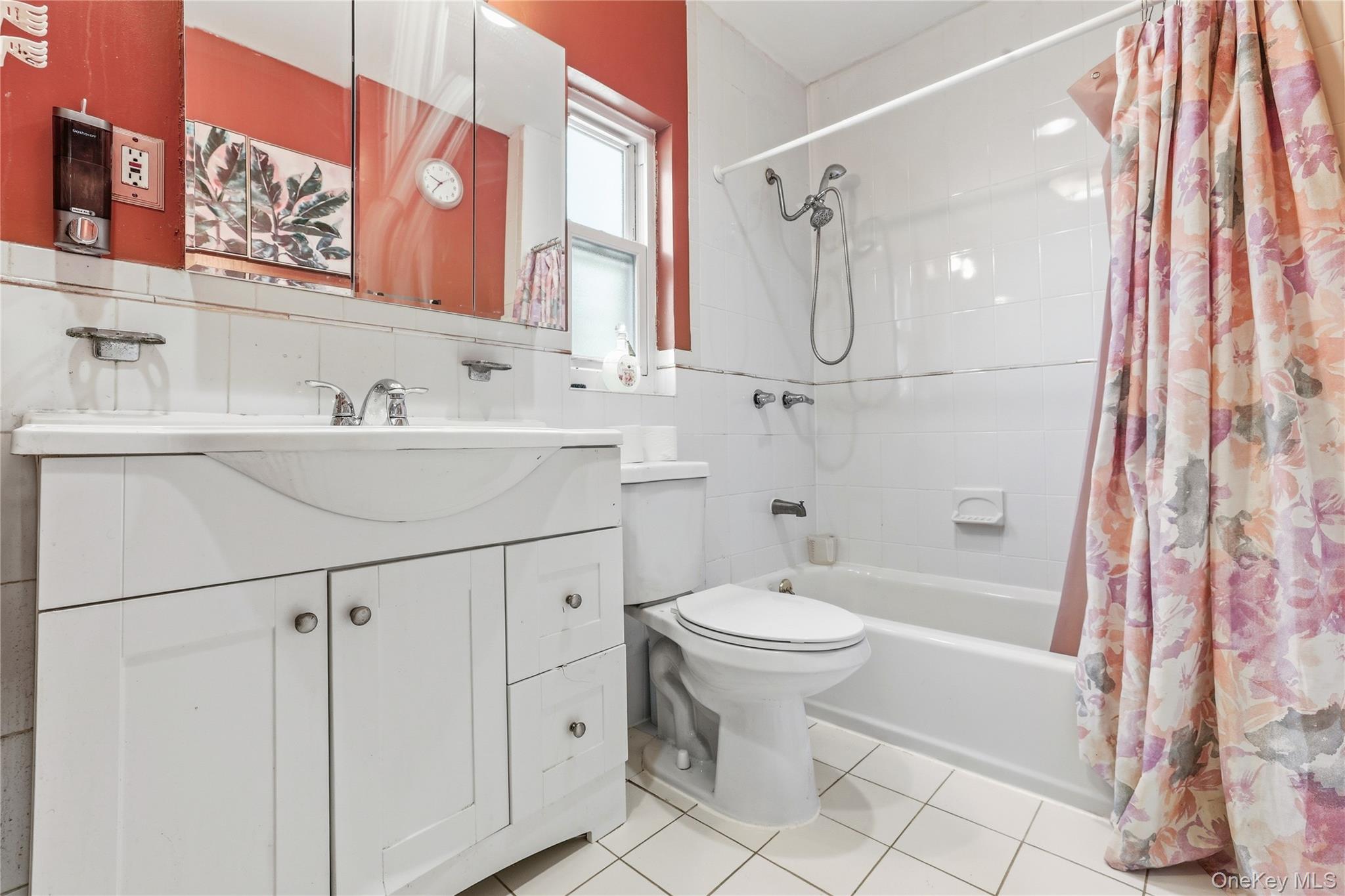 8339 252nd Street Property Photo 14