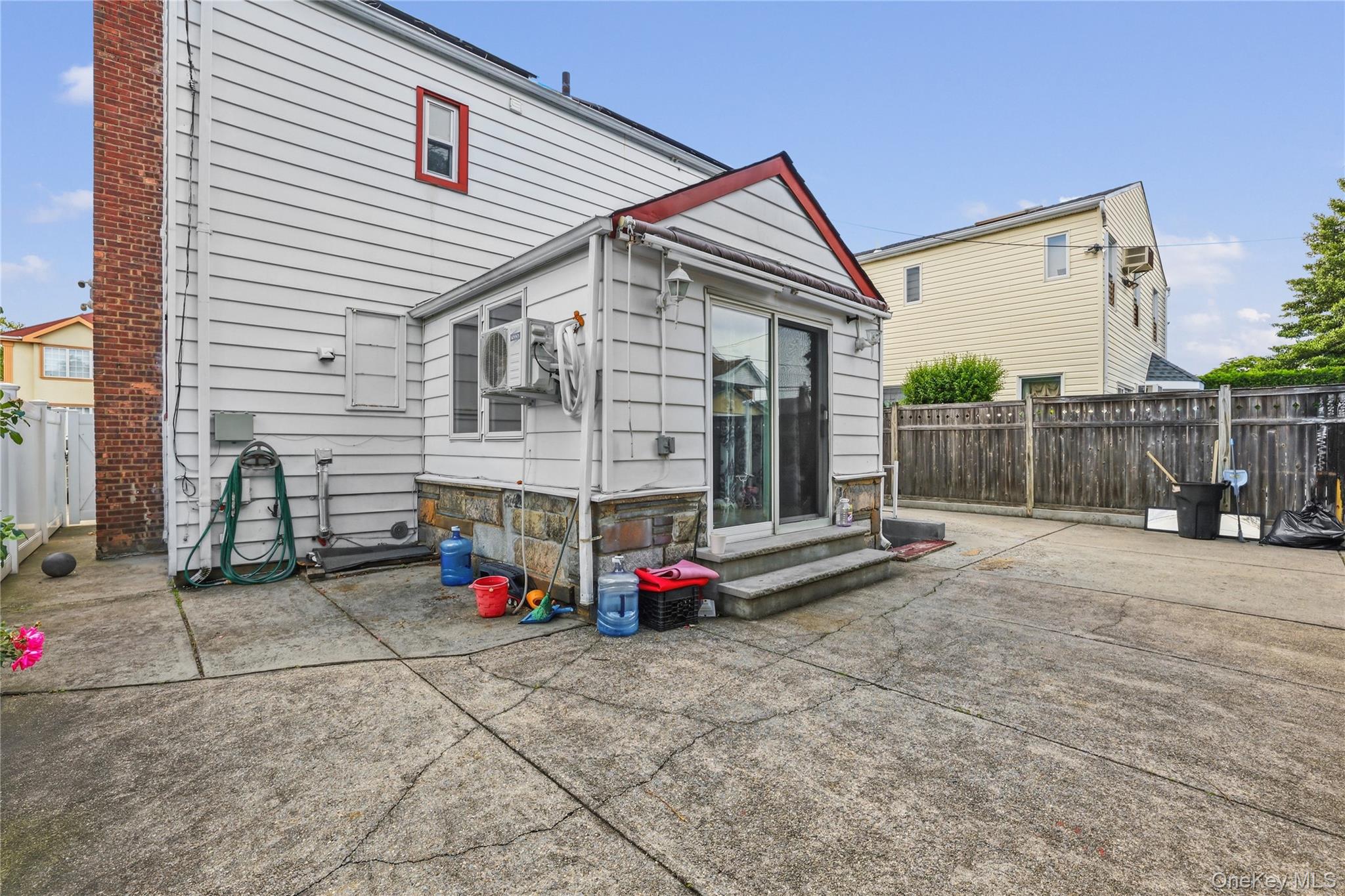 8339 252nd Street Property Photo 17