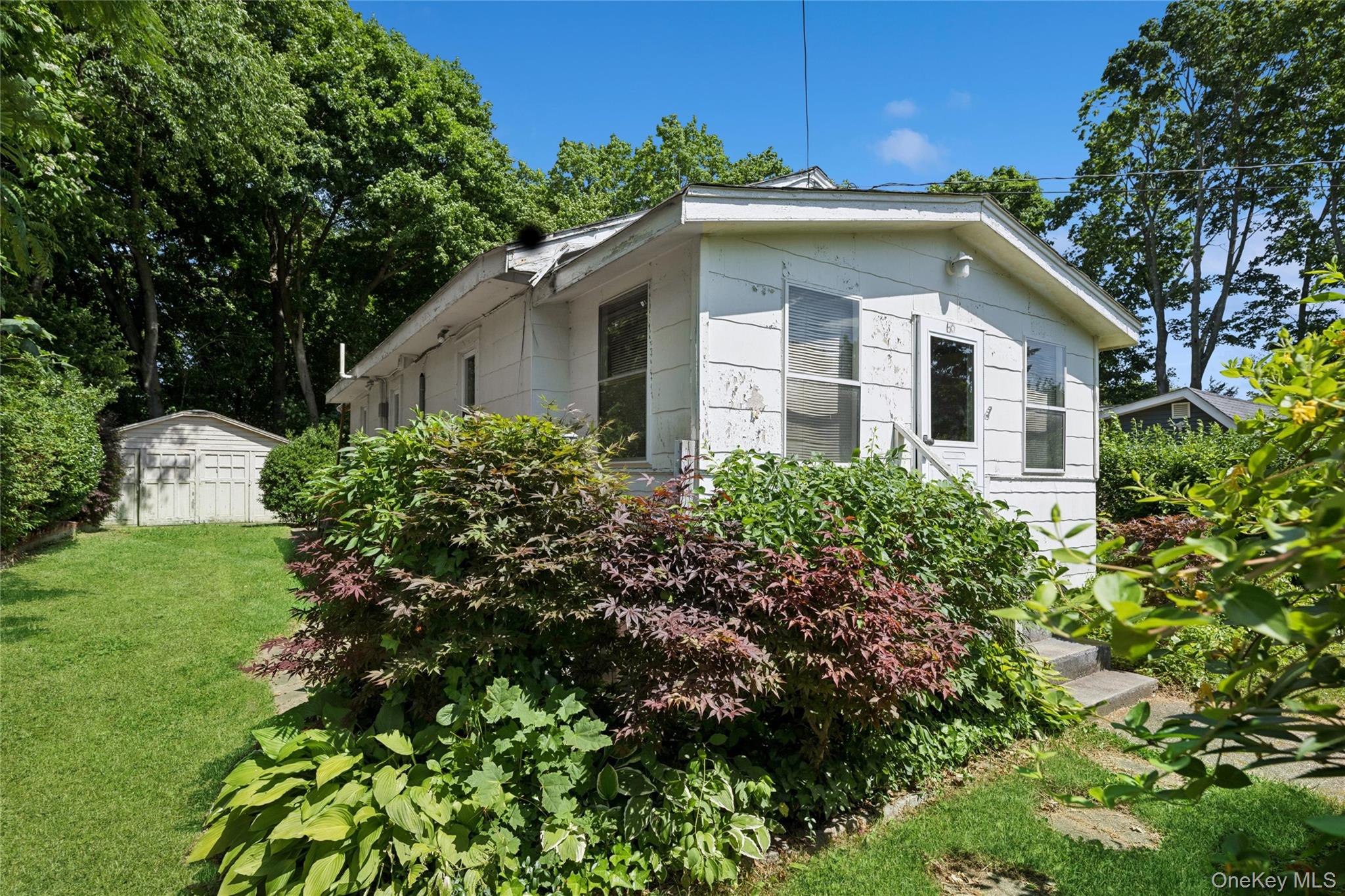 60 Kenneth Avenue Property Photo 2