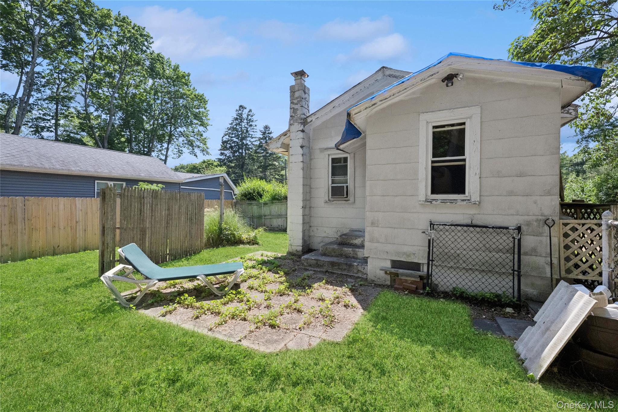 60 Kenneth Avenue Property Photo 14