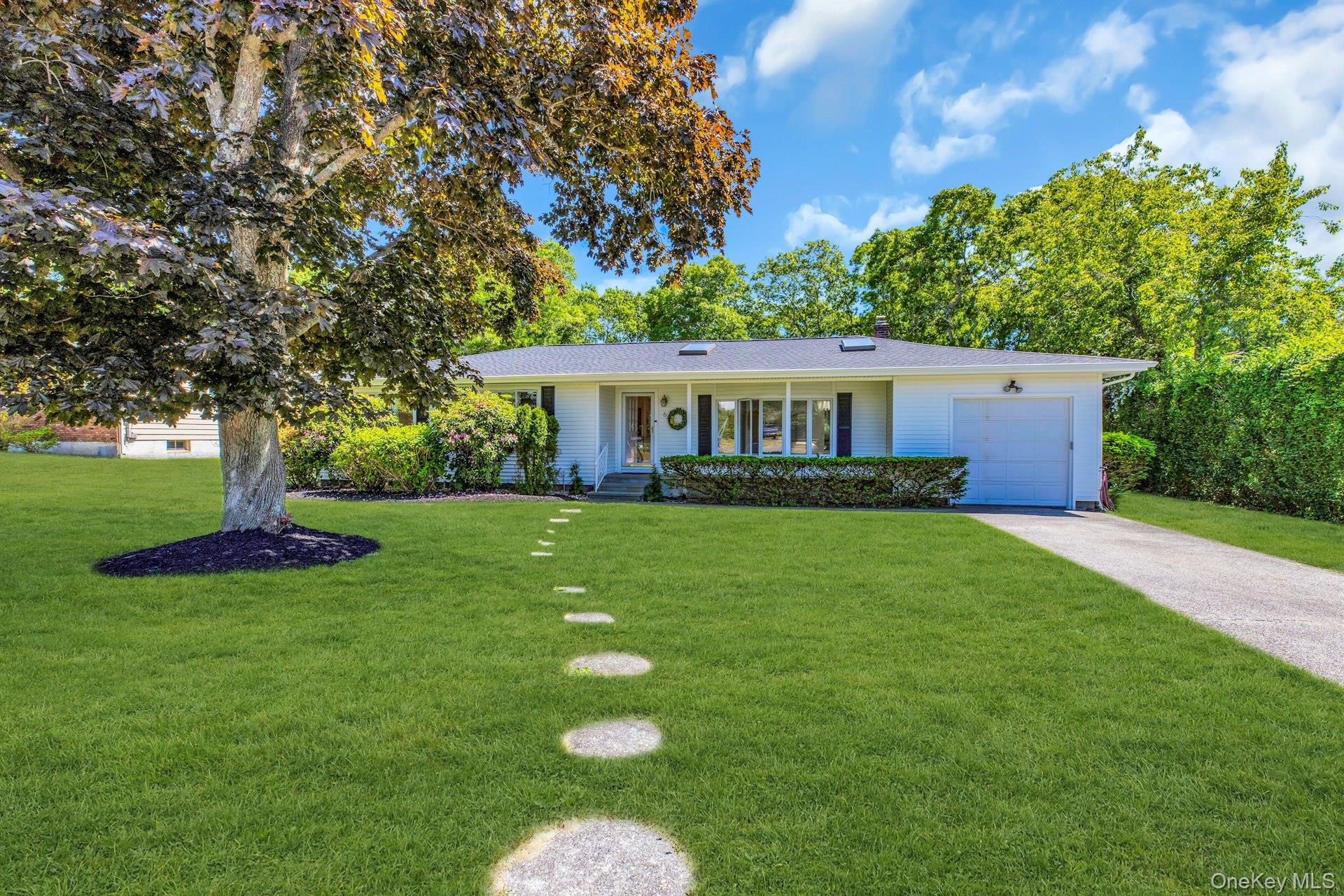 6 Oldfield Lane Property Photo 1