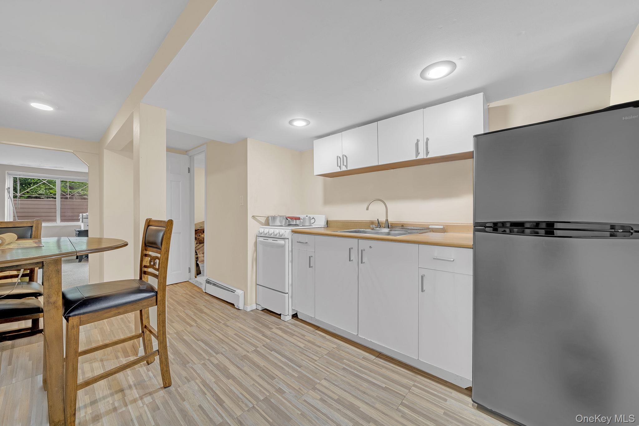 9 Nassau Avenue Property Photo 27